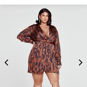 RARE NWT Gabifresh Fashion to figure satin twist front dress